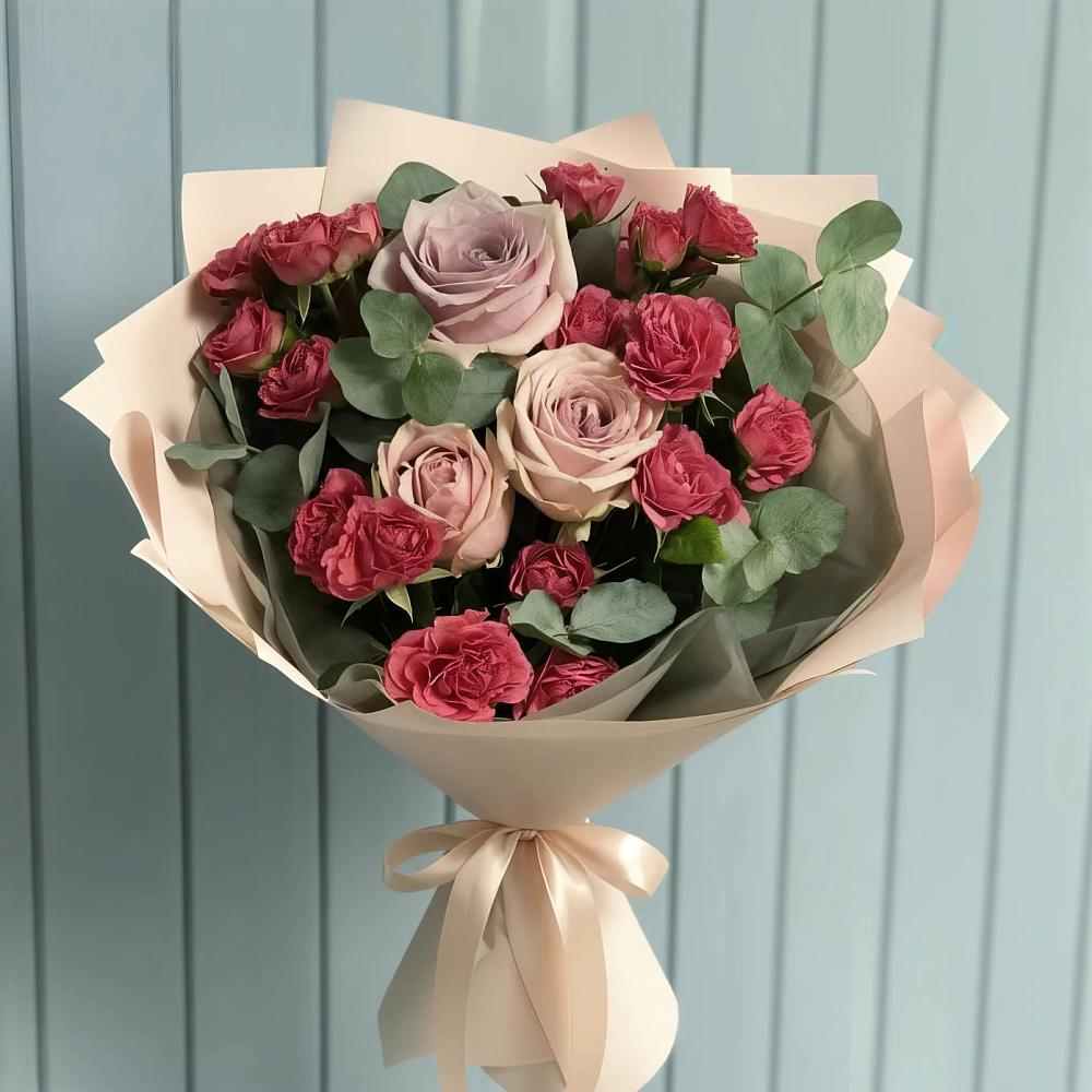 Букет цветов из: Гвоздики и Розы в Челябинске