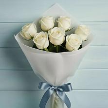 Букет 7 Белых роз Эдлесс Лав в Челябинске