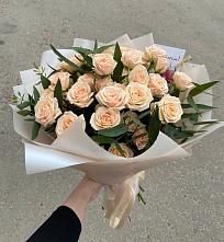 Букет Кремовые розы Латте в Челябинске