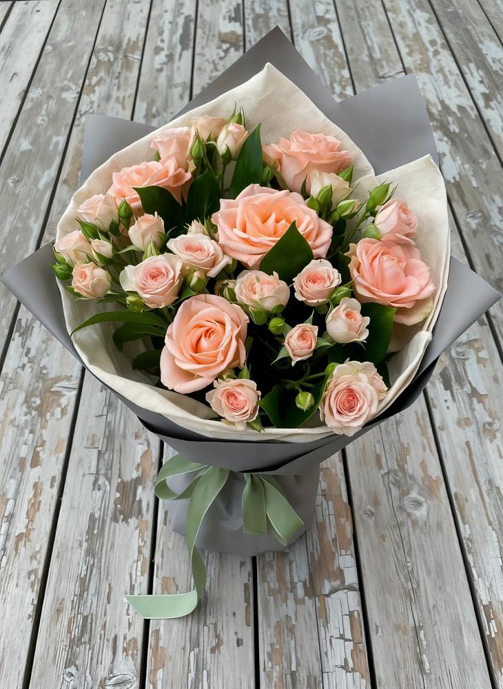 Букет цветов из: Розы в Челябинске