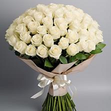 Букет 101 беля роза Белоснежка в Челябинске
