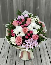 Букет цветов из:  Альстромерии, Гвоздики, Розы и Хризантемы в Челябинске