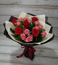 Букет цветов из:  Розы в Челябинске