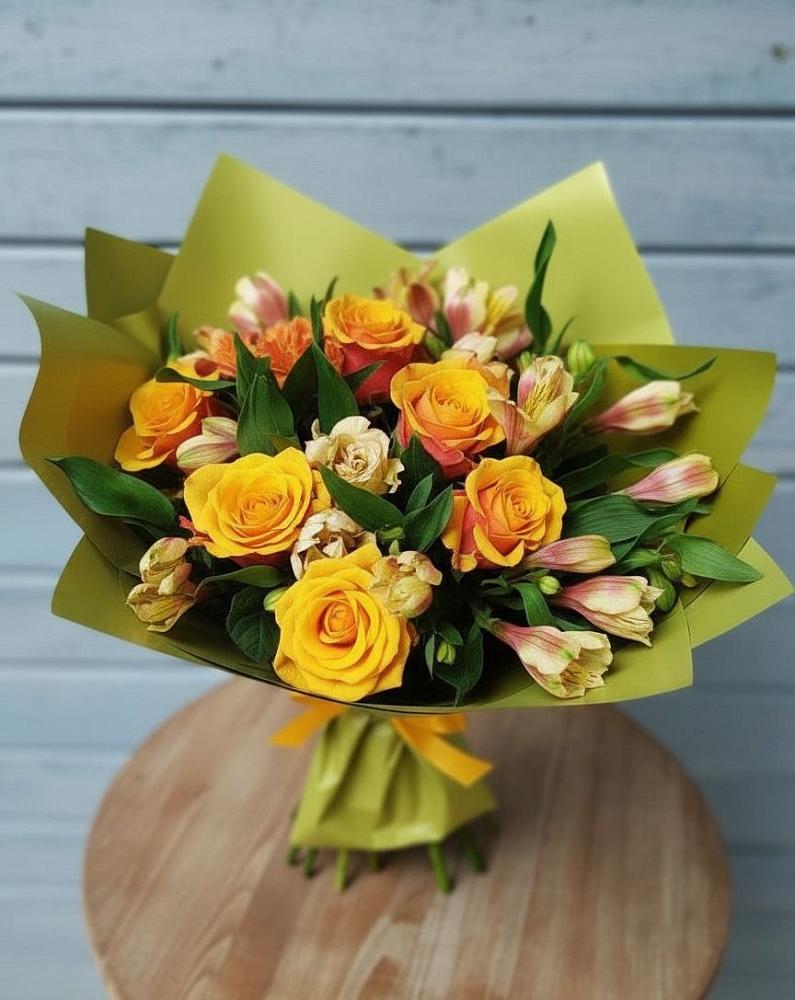 Букет цветов из: Альстромерии и Розы в Челябинске